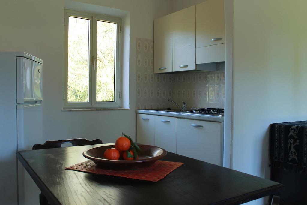 Rena Garden Apartments Санта-Тереза-Галлура Номер фото