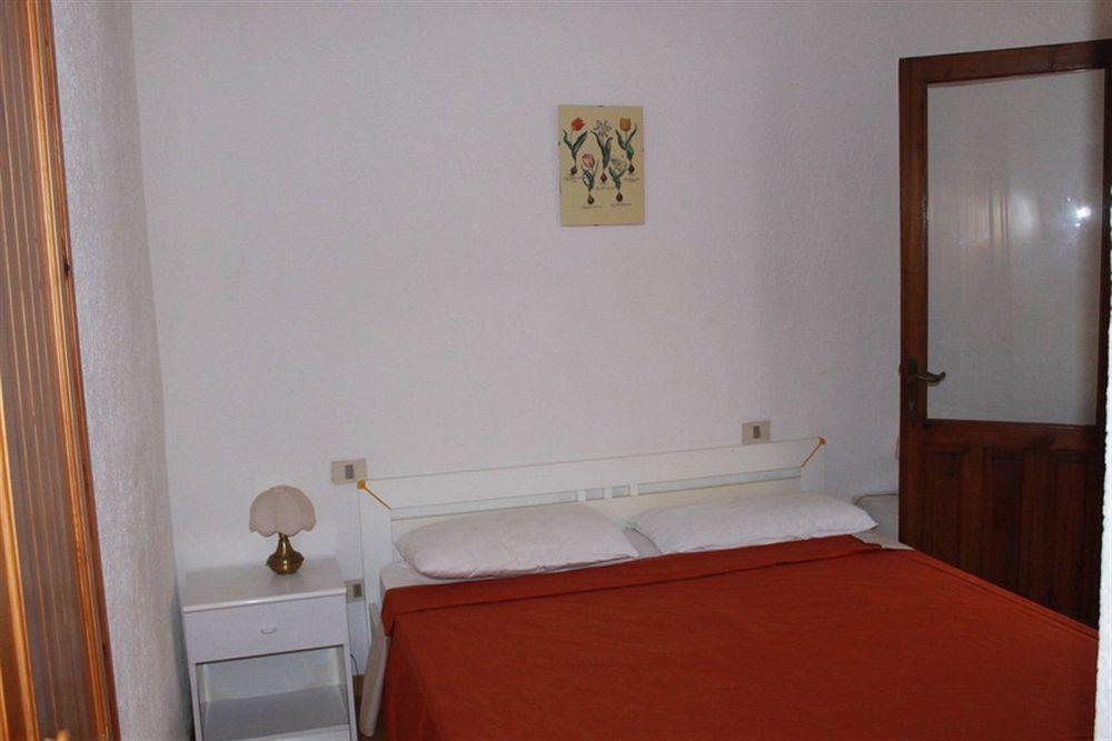 Rena Garden Apartments Санта-Тереза-Галлура Экстерьер фото